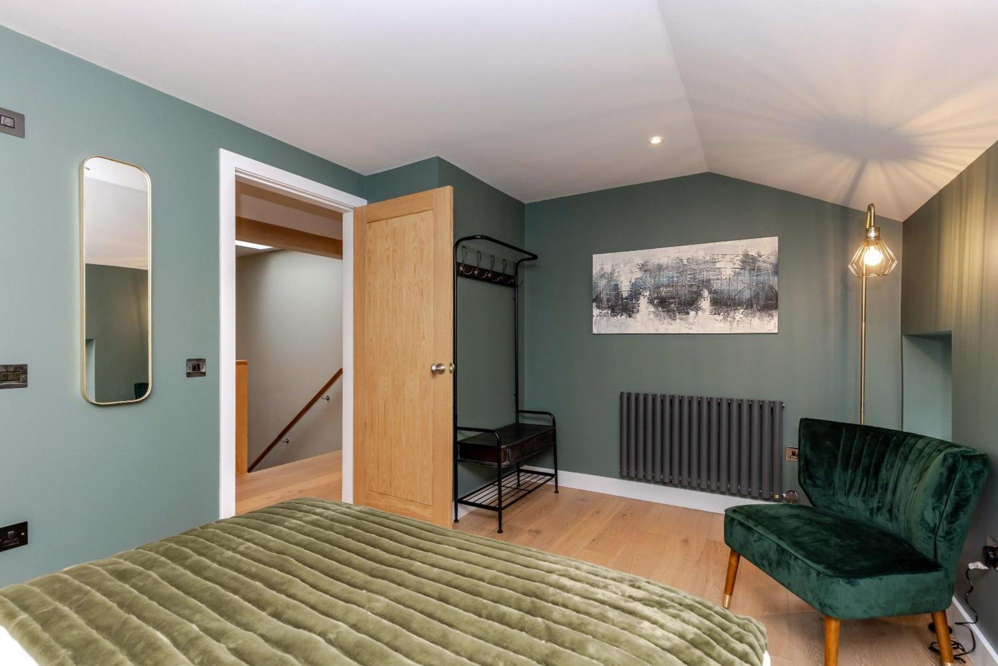 Dragon Suites - City Centre 2 Bed Luxury Mews House Edimburgo Esterno foto